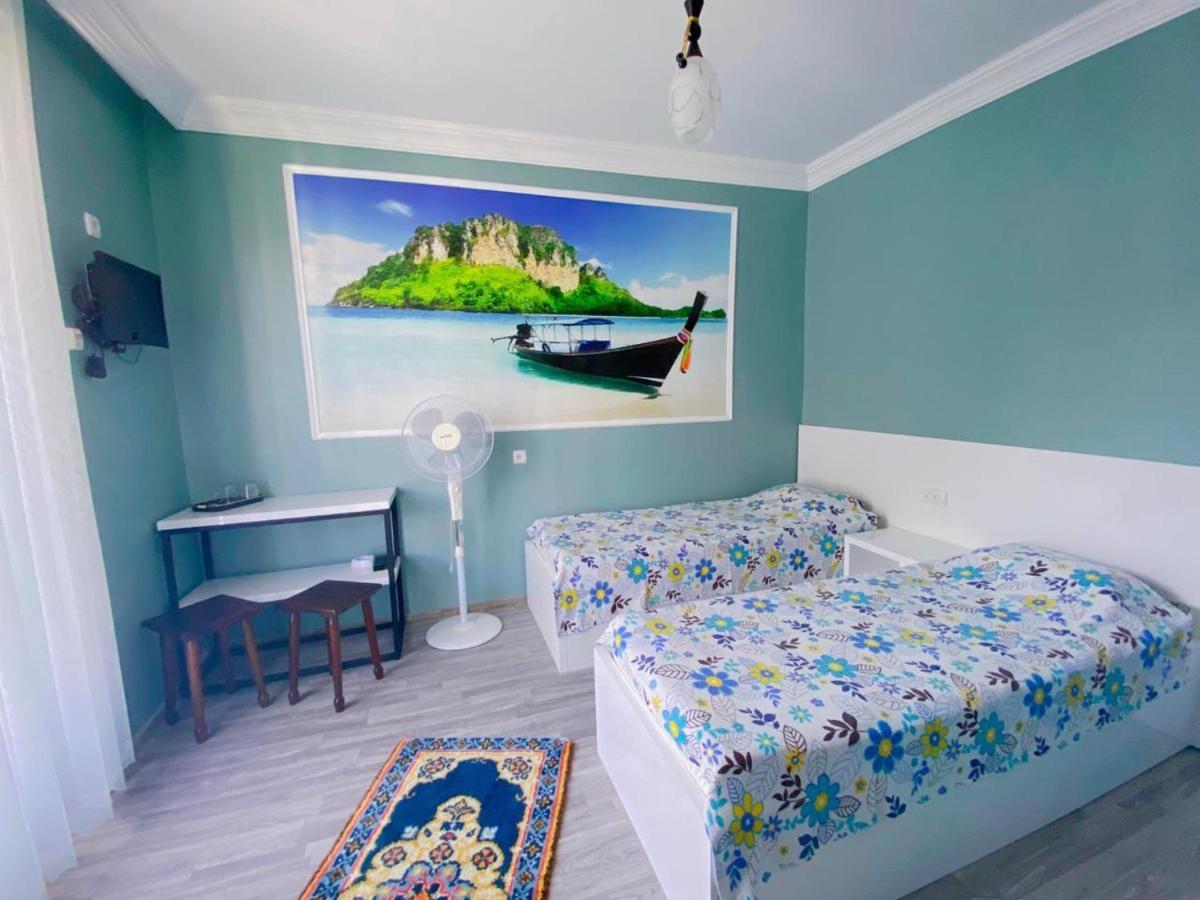 Hôtel Nino à Kobuleti Extérieur photo